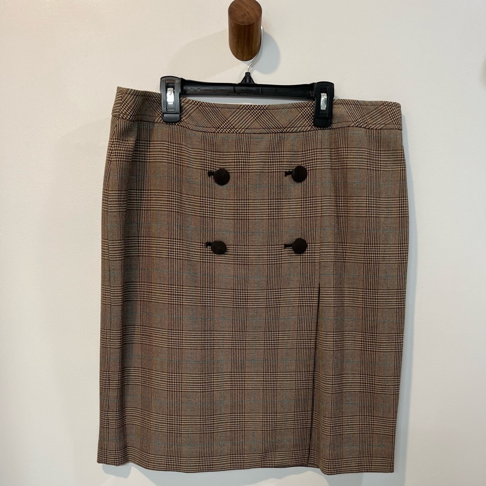 Apostrophe Stretch size 12 Light Brown Skirt
